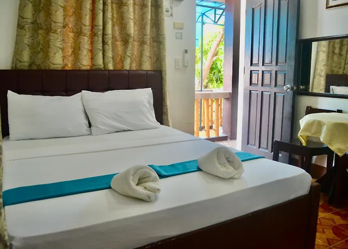 Inn Nanette's Tourist 2*